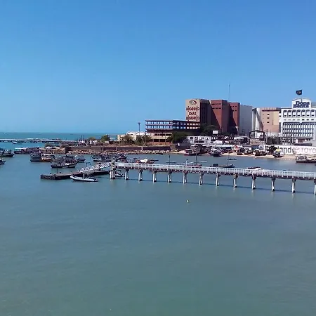 Yacht Coast Flats Fortaleza (Ceara)