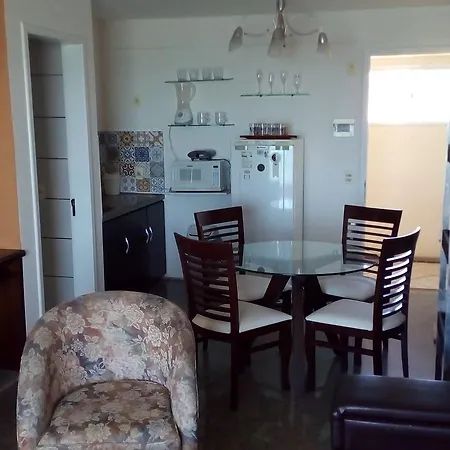 Yacht Coast Flats Aparthotel